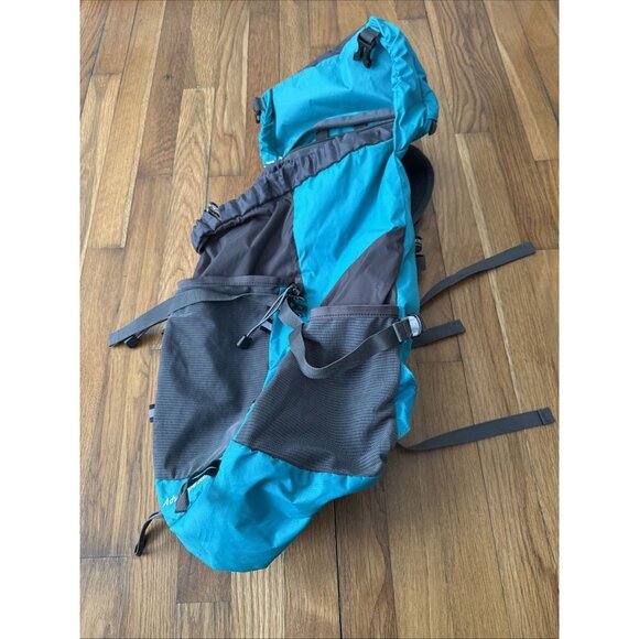 Yoobouking Adventure 35L Hiking Backpack Lightweight - Picture 6 of 7